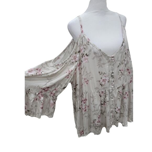 Torrid 5X‎ Ivory Floral Cold Shoulder Babydoll Top Textured Rayon Plus Size - Picture 4 of 16